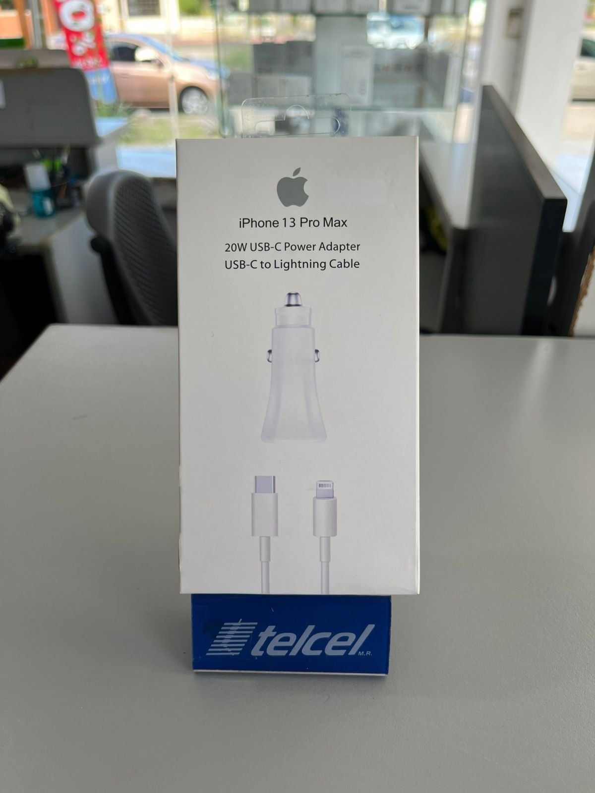 APPLE Kit Cargador para carros 20 W